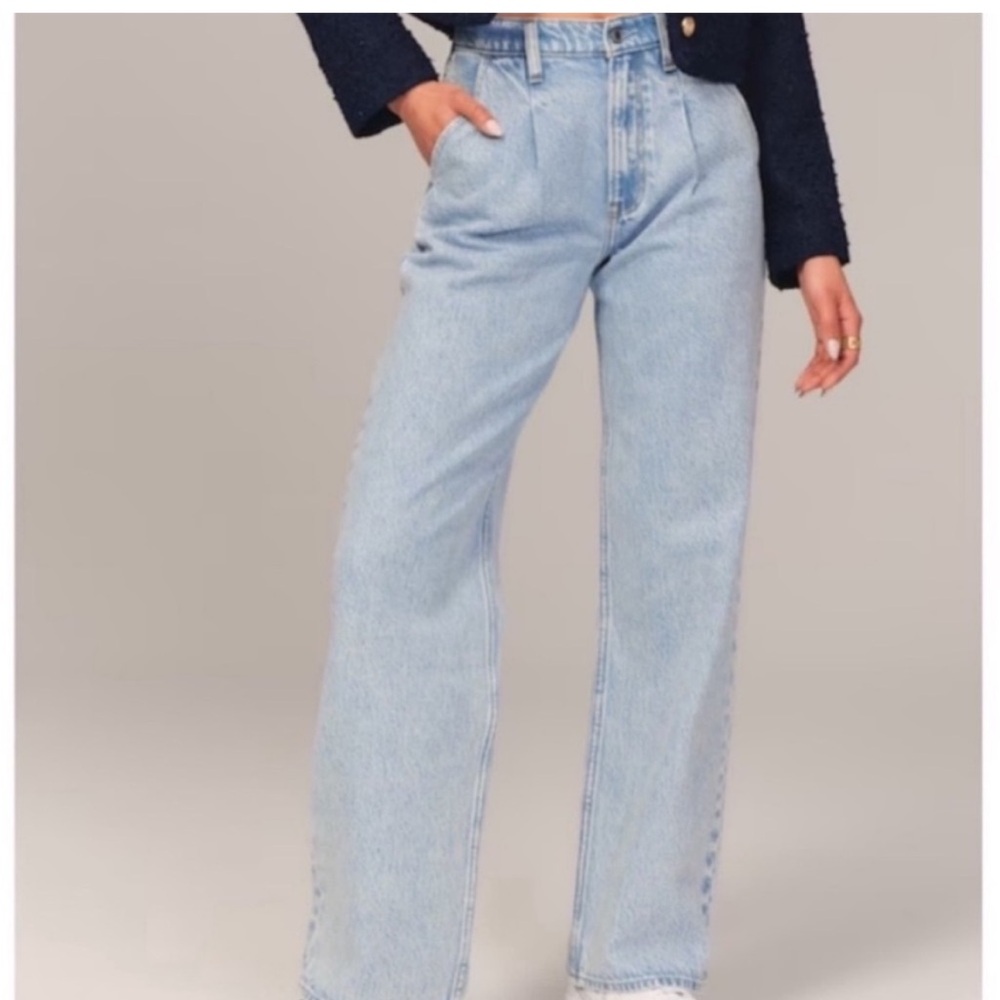 Abercrombie The Loose High Rise